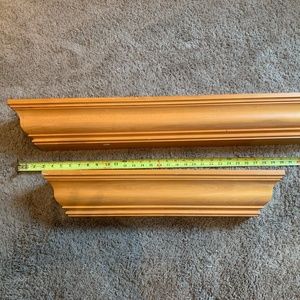 Pottery Barn Wall Art Wall Shelf Cherry Wood Crown Molding